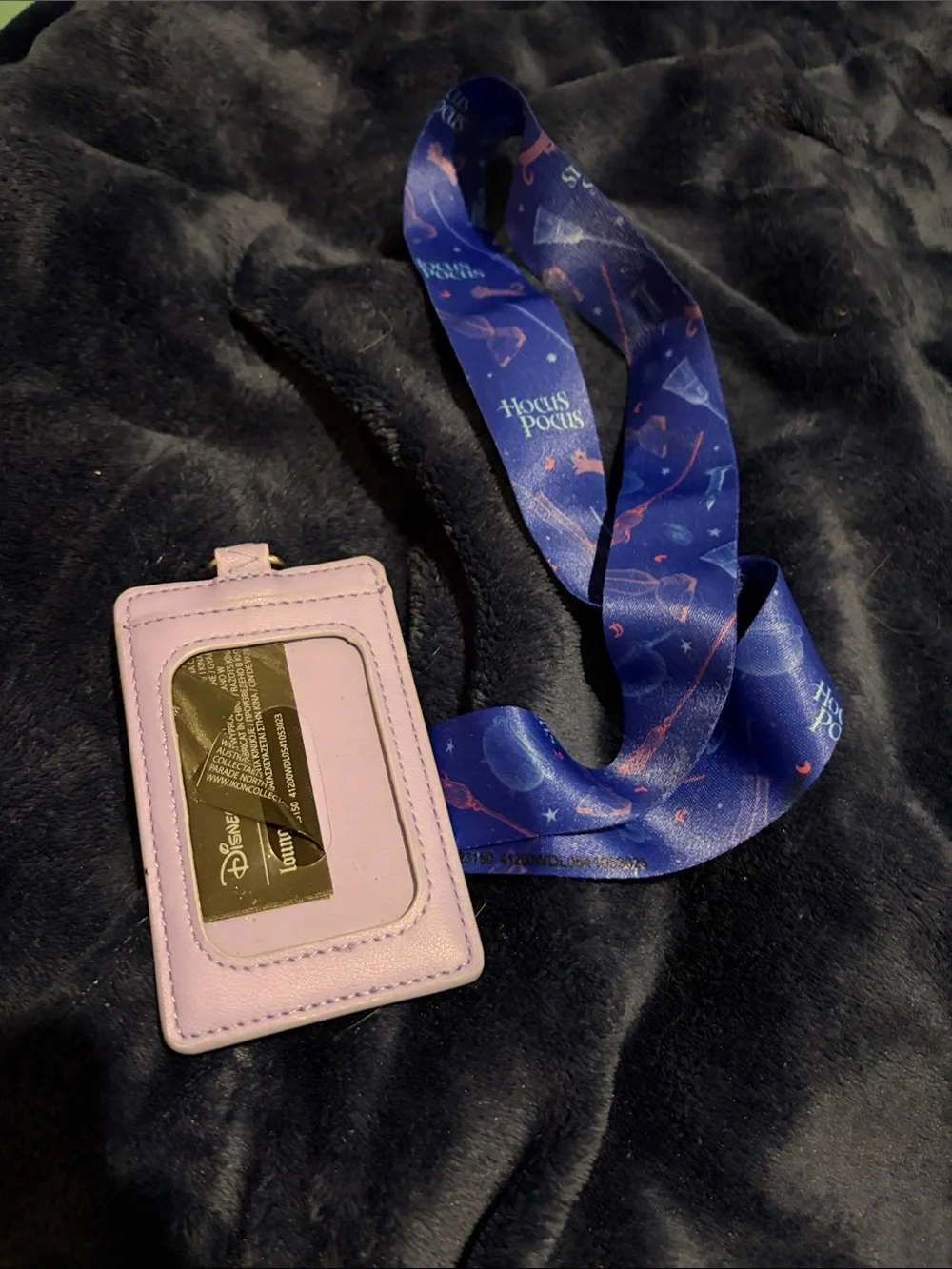 Hocus Pocus Loungefly Lanyard (Read)
